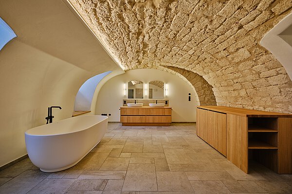 Die erste Wohnung im Amtshaus ist saniert